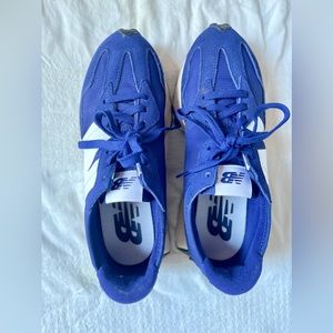 New Balance 327